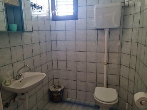 Hostal Rooms Mat - 300 M From Sea