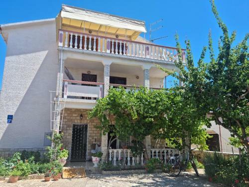 Hostal Rooms Mat - 300 M From Sea