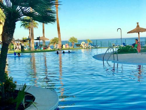 Mi Capricho 3d Beachfront- Apartment With Sea Views In Costa Del Sol,