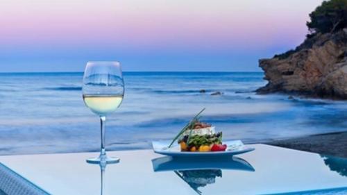 Mi Capricho 3d Beachfront- Apartment With Sea Views In Costa Del Sol,