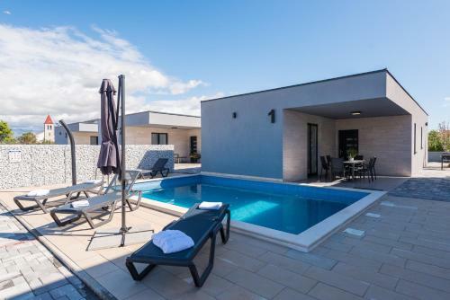 Exclusive Villas Resort & Spa Vir