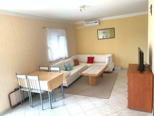 Vir Family Apartments