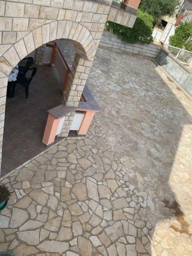 Vir Family Apartments