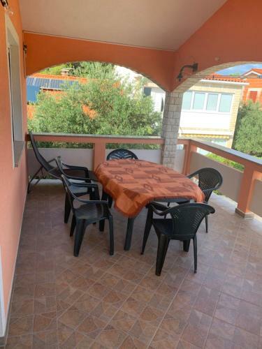 Vir Family Apartments