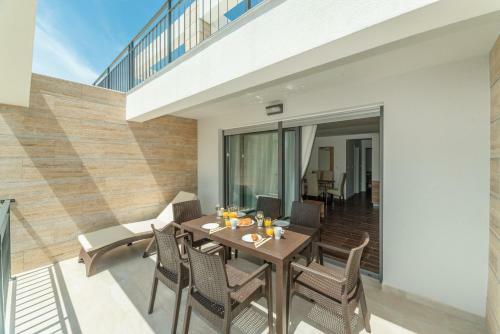 Apartamentos Villa Mirakul