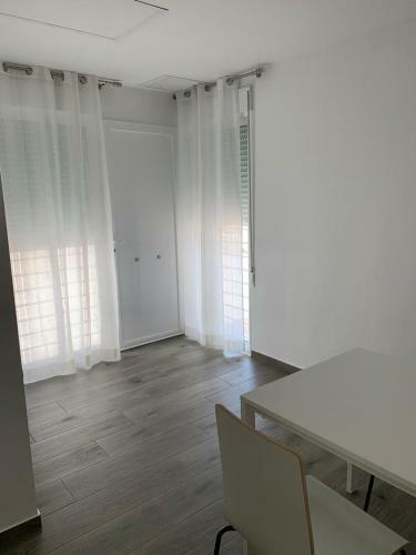 Apartamento Geminis Playa De Gandia