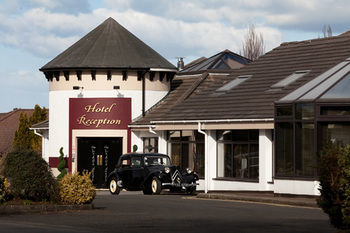 The Lodge Hotel
