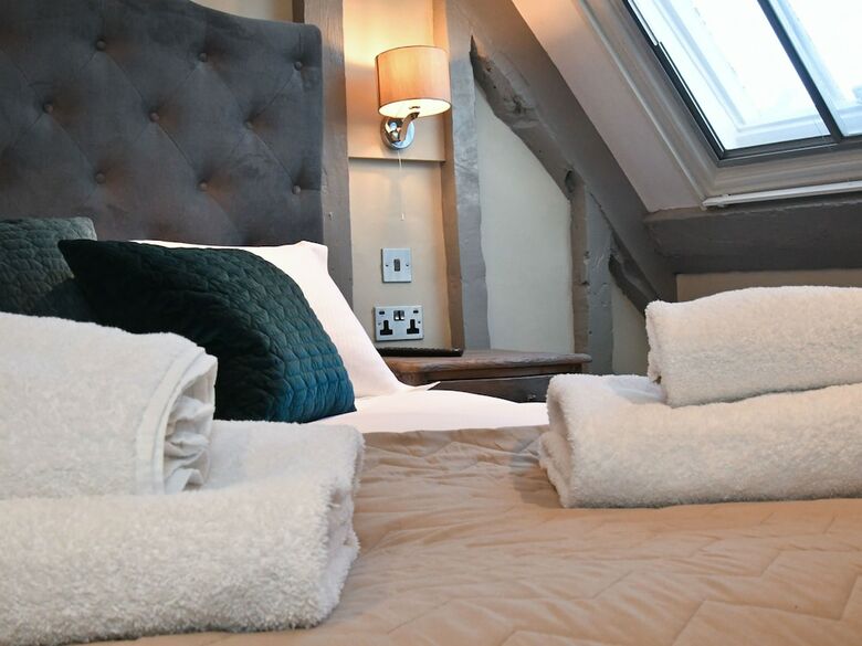 Lansdowne Strand Hotel