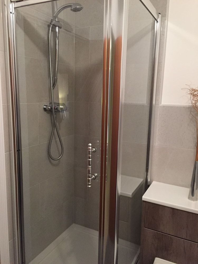 Turnberry Apartments