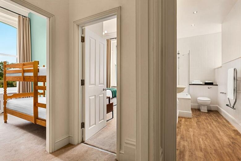 Trenython Manor Hotel & Spa