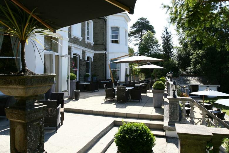 Trenython Manor Hotel & Spa