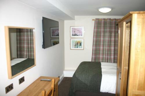 Station Hotel