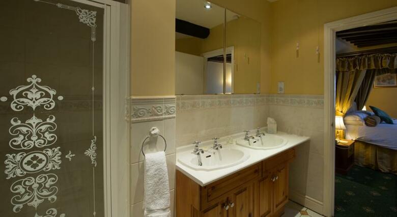 Prince Rupert Hotel