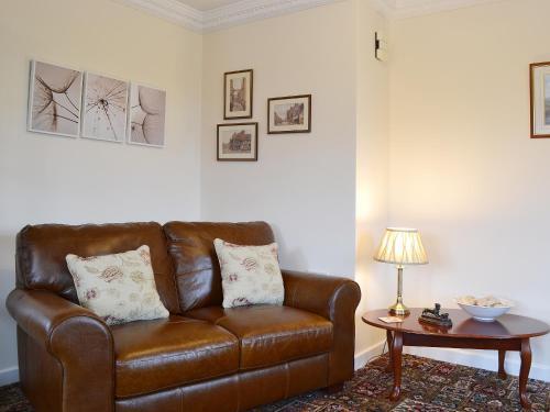 Benjay Cottage