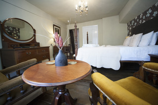 Lion & Pheasant Hotel