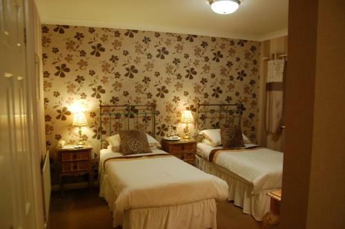 Albright Hussey Manor Hotel
