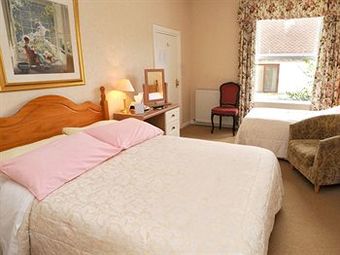 Hostal Abbey Court Guest House