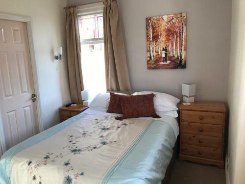 Hostal Sydney House