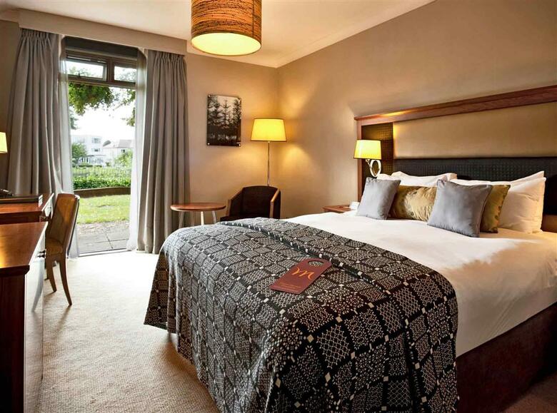Mercure London Staines-upon-thames Hotel