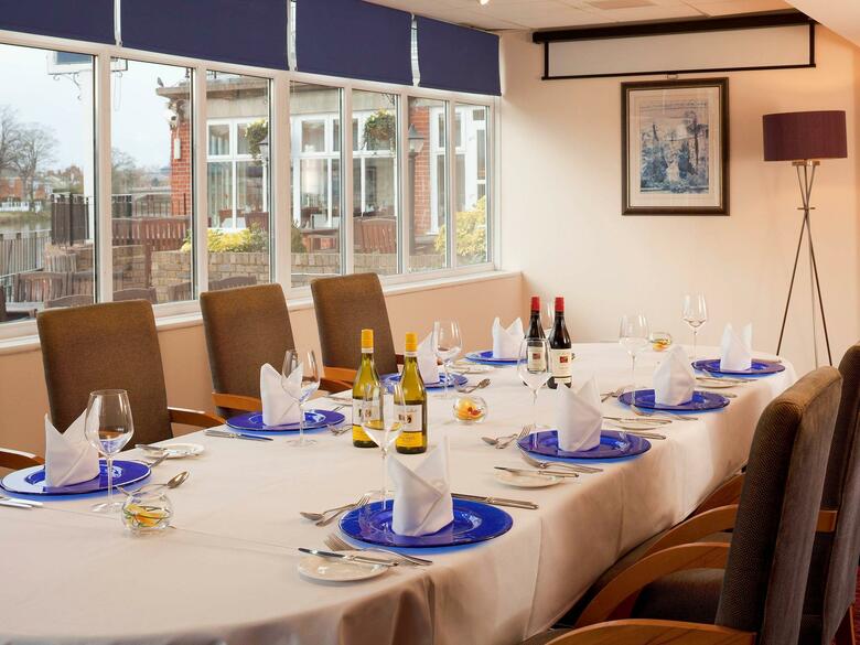 Mercure London Staines-upon-thames Hotel