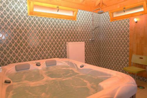 Hostal Sasf�szek Vend�gh�z