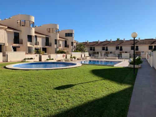 Apartamento Lovely Appartment With Stunning Sea View, 2nd Floor