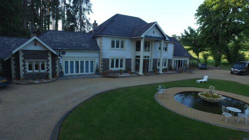 Plas Y Dderwen Apartments