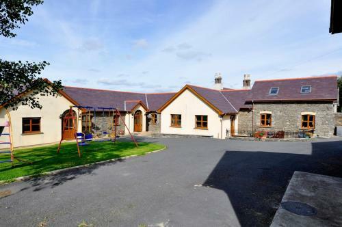 Blaengader Cottages Dinas