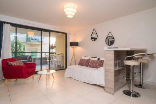 Apartamento Studio Neuf -aux Portes de Monaco -confort -wifi -clim