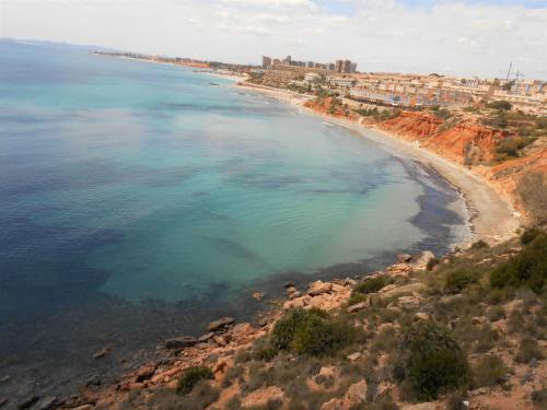 Apartamento Lomas De Campoamor Ref 8222