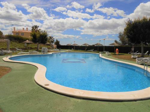 Apartamento Lomas De Campoamor Ref 8222