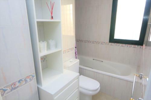 Apartamento Lomas De Campoamor Ref 8222