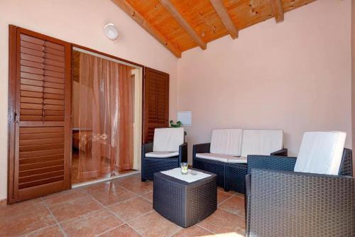 Holiday House With A Parking Space Svirce, Hvar - 17682