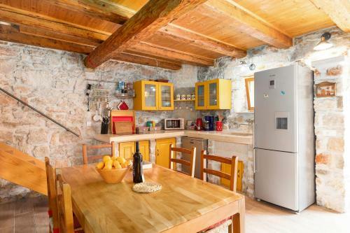 Villa Il Melograno Hvar With Pool & Bbq