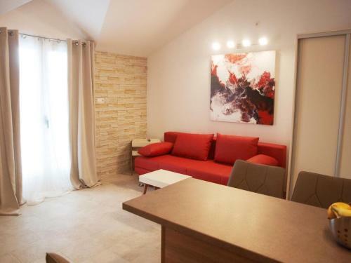 Seaside Apartments With A Swimming Pool Mudri Dolac, Hvar - 4050