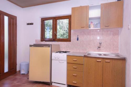 Seaside Secluded Apartments Cove Tatinja, Hvar - 5729