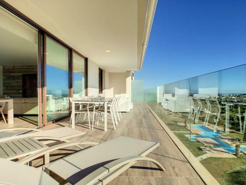 Luxury Apartment Acacia 2, Las Colinas Golf