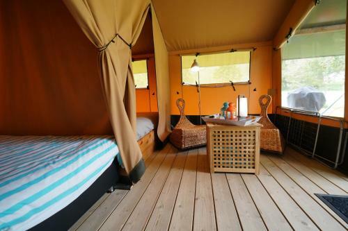 Safaritent Op Camping Berkel