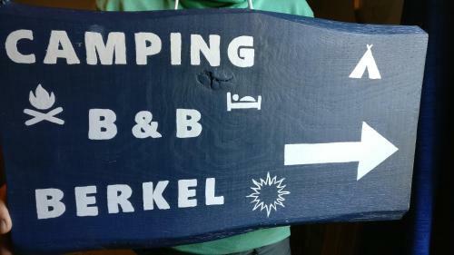 Safaritent Op Camping Berkel