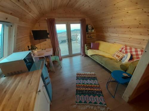 The Sleepy Crofter Glamping - Achiltibuie
