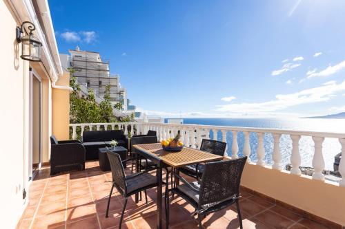 Apartamento Home2book Amazing Sea Views, Terrace & Pool