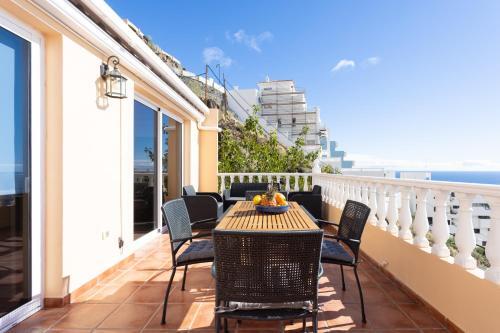 Apartamento Home2book Amazing Sea Views, Terrace & Pool