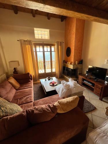 Chalet Royal Agia Varvara