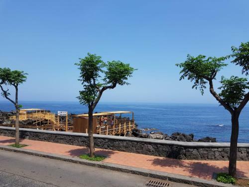 Infinito Mare - Fronte Mare Stazzo Acireale