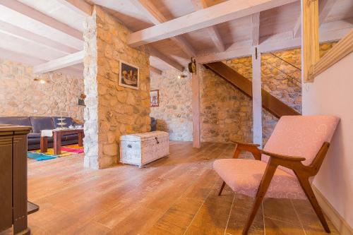 Villa Rusticale With Private Pool
