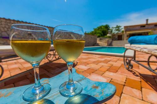 Villa Rusticale With Private Pool