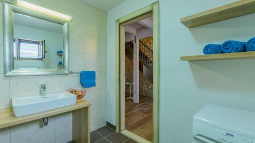 Villa Rusticale With Private Pool