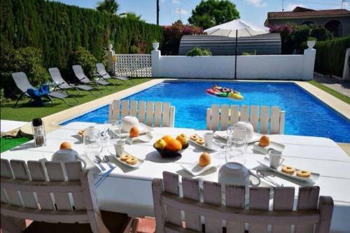 Villa Alicante La Marina Oasis Piscine Priv�