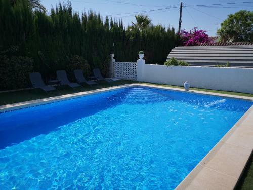 Villa Alicante La Marina Oasis Piscine Priv�