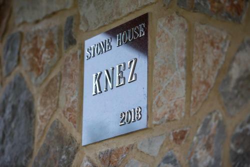 Apartamentos Stone House Knez